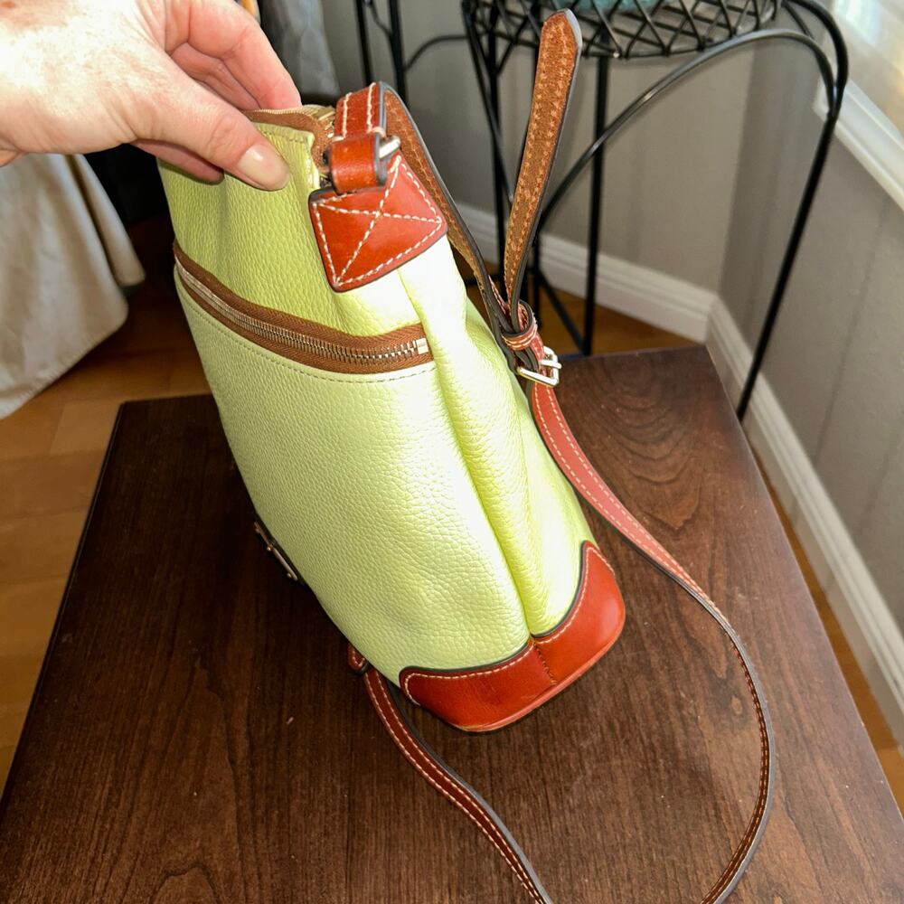 Dooney & Bourke All Leather Pebble Leather Crossbody / Shoulder Bag - Picture 9 of 16